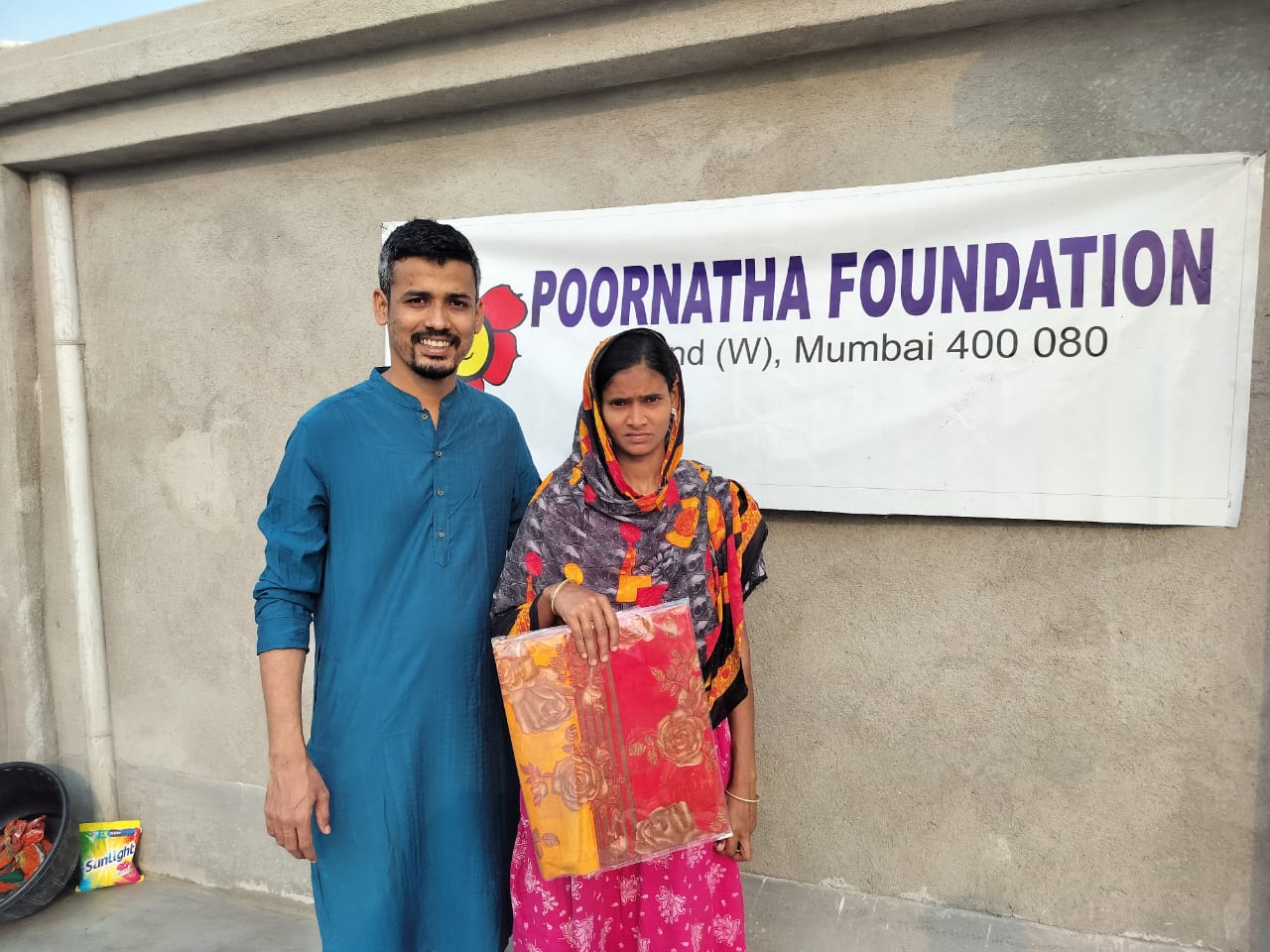 Saree Distribution (2)